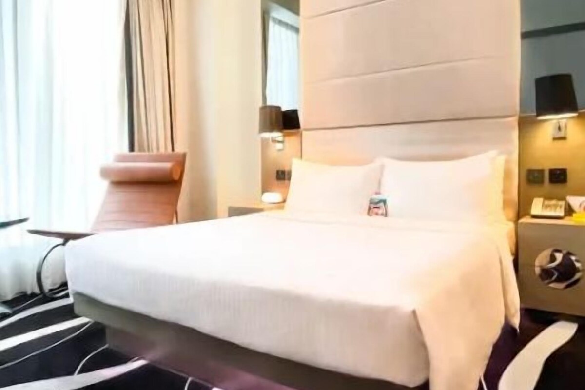 Minibar, in-room safe, desk, blackout drapes
