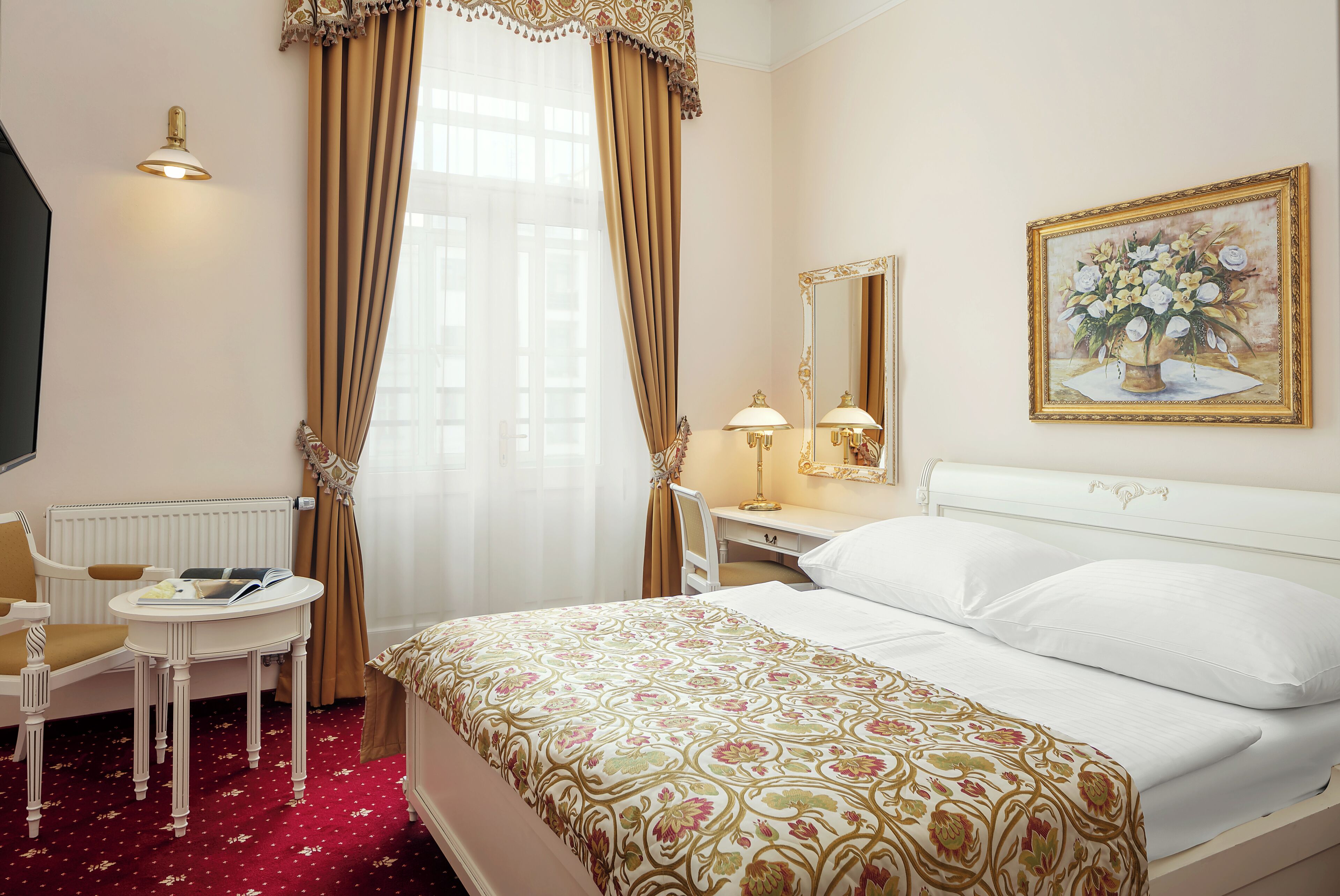 Minibar, in-room safe, desk, blackout drapes