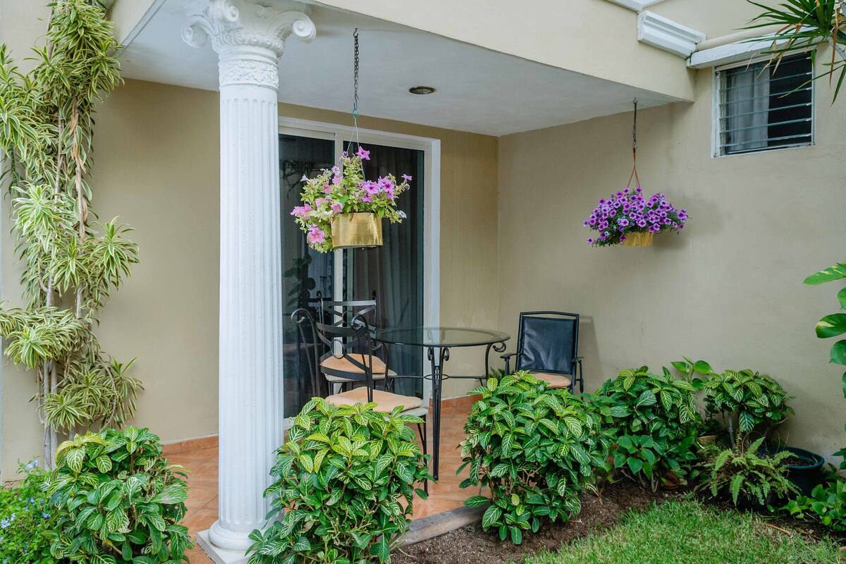 Suite (Master) | Terrace/patio