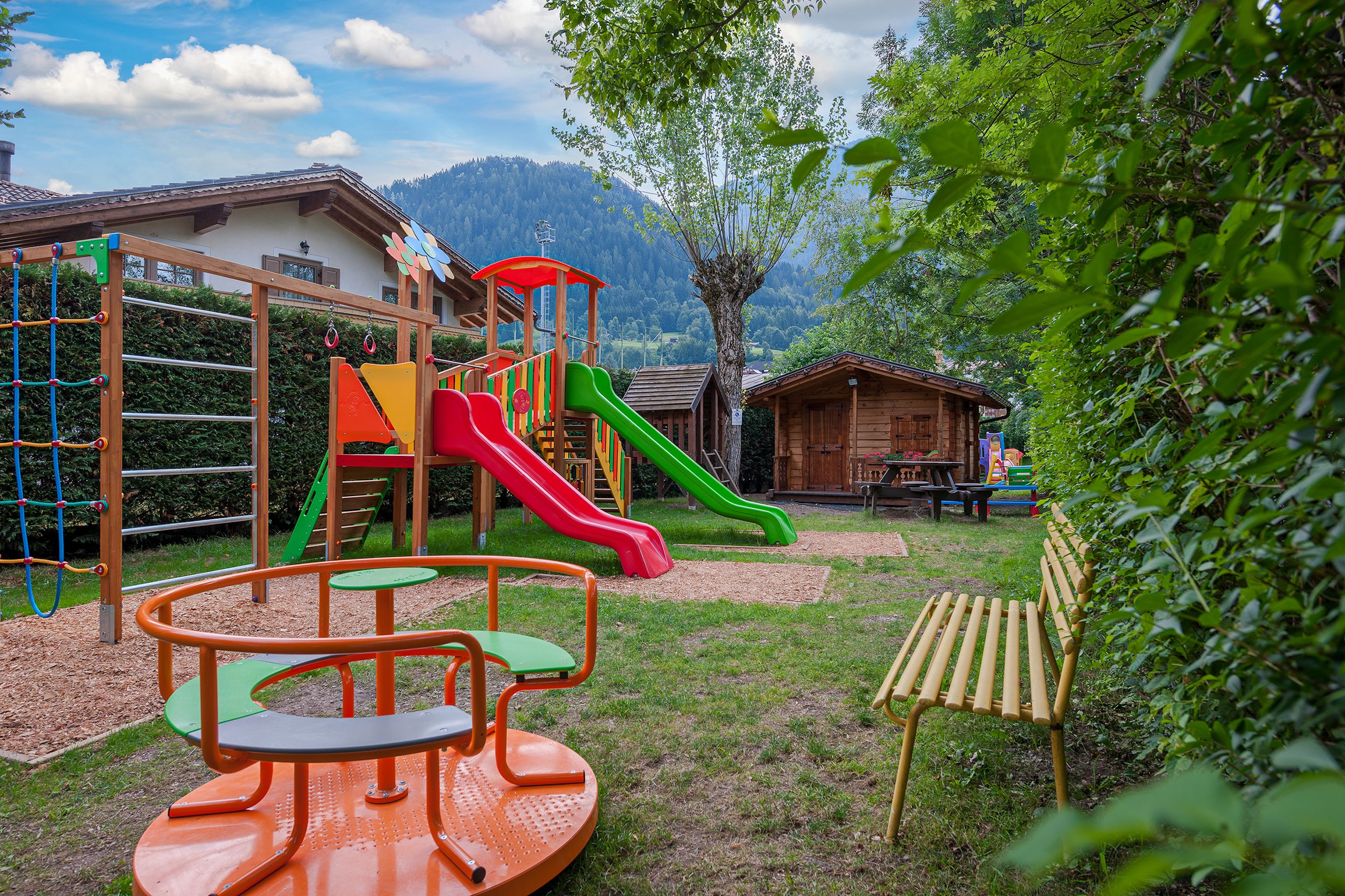 children’s play area – outdoor
