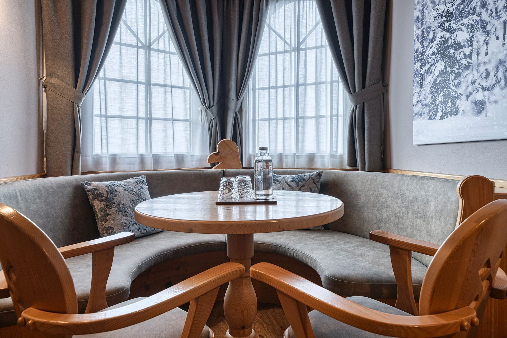 standard double or twin room | 1 bedroom, premium bedding, minibar, in-room safe