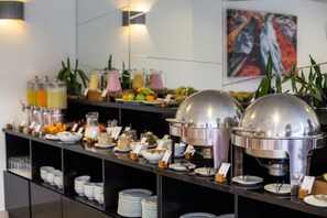Desayuno buffet incluido todos los días