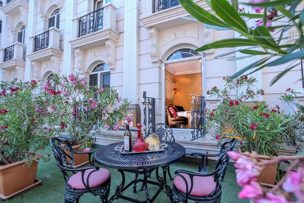 디럭스 더블룸 또는 트윈룸 | 테라스/파티오