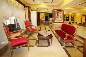 Lobby sitting area - Balin Hotel - Special Class  (Istanbul)