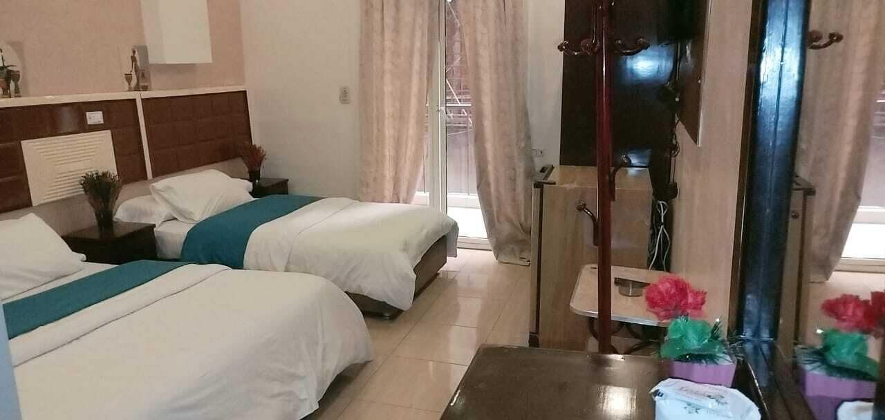 Photo - The Emerald Hotel