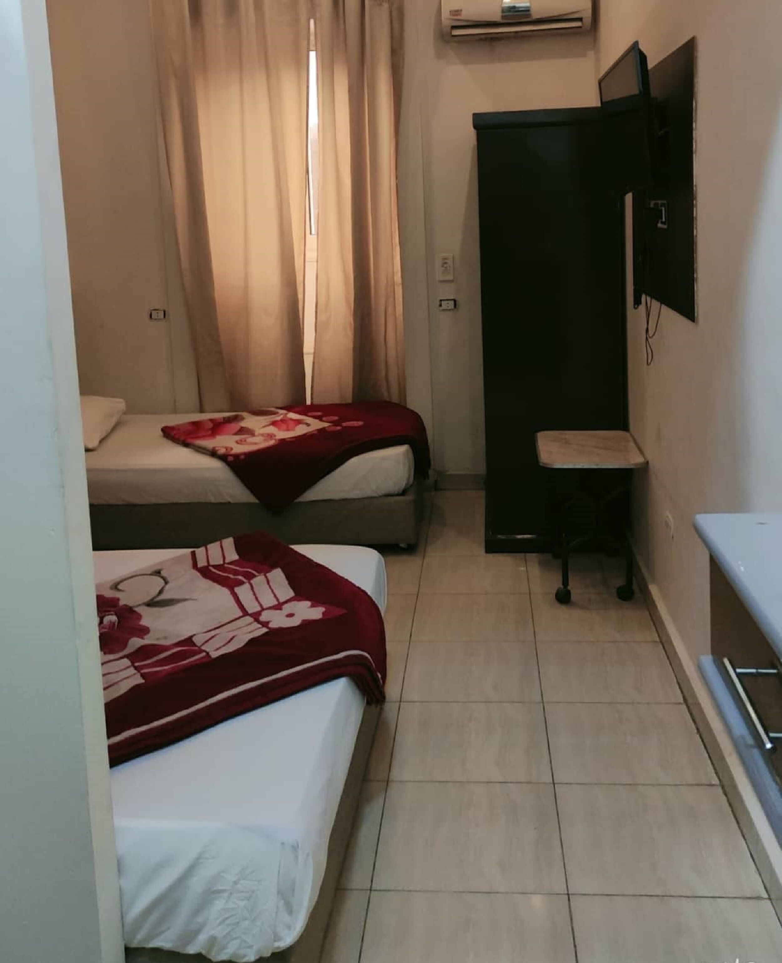 Photo - Emerald Hotel