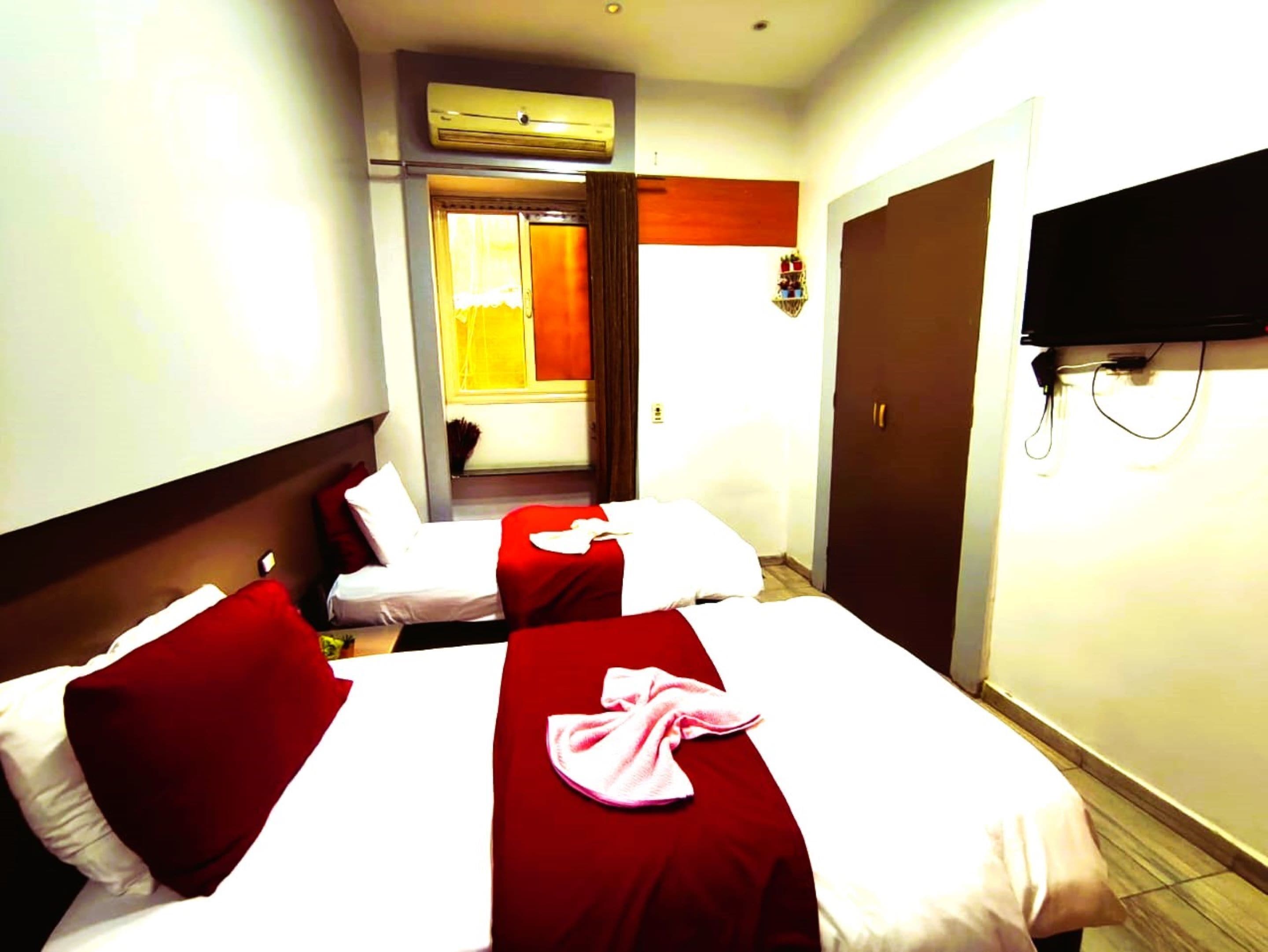 Photo - Emerald Hotel