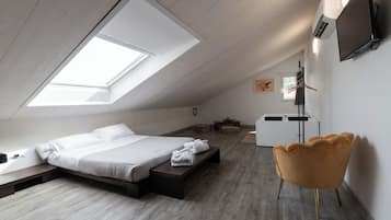 Caja de seguridad en la habitación, escritorio y wifi gratis