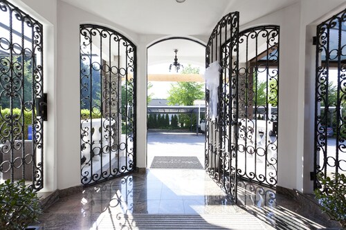 Aparthotel Vila Minka