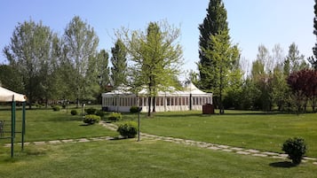 Espace mariage en plein air
