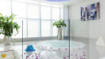 Sauna, hammam, hammam, massages aux pierres chaudes, massages thaïs