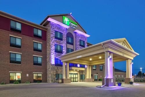 Holiday Inn Express and Suites Sioux Falls SW by IHG