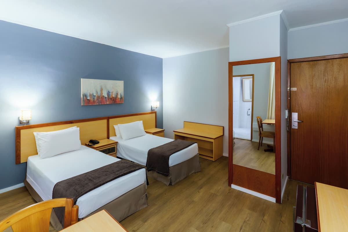 Studio Deluxe, 2 giường đơn | 1 phòng ngủ, bộ đồ giường kháng dị ứng, minibar, két bảo mật tại phòng