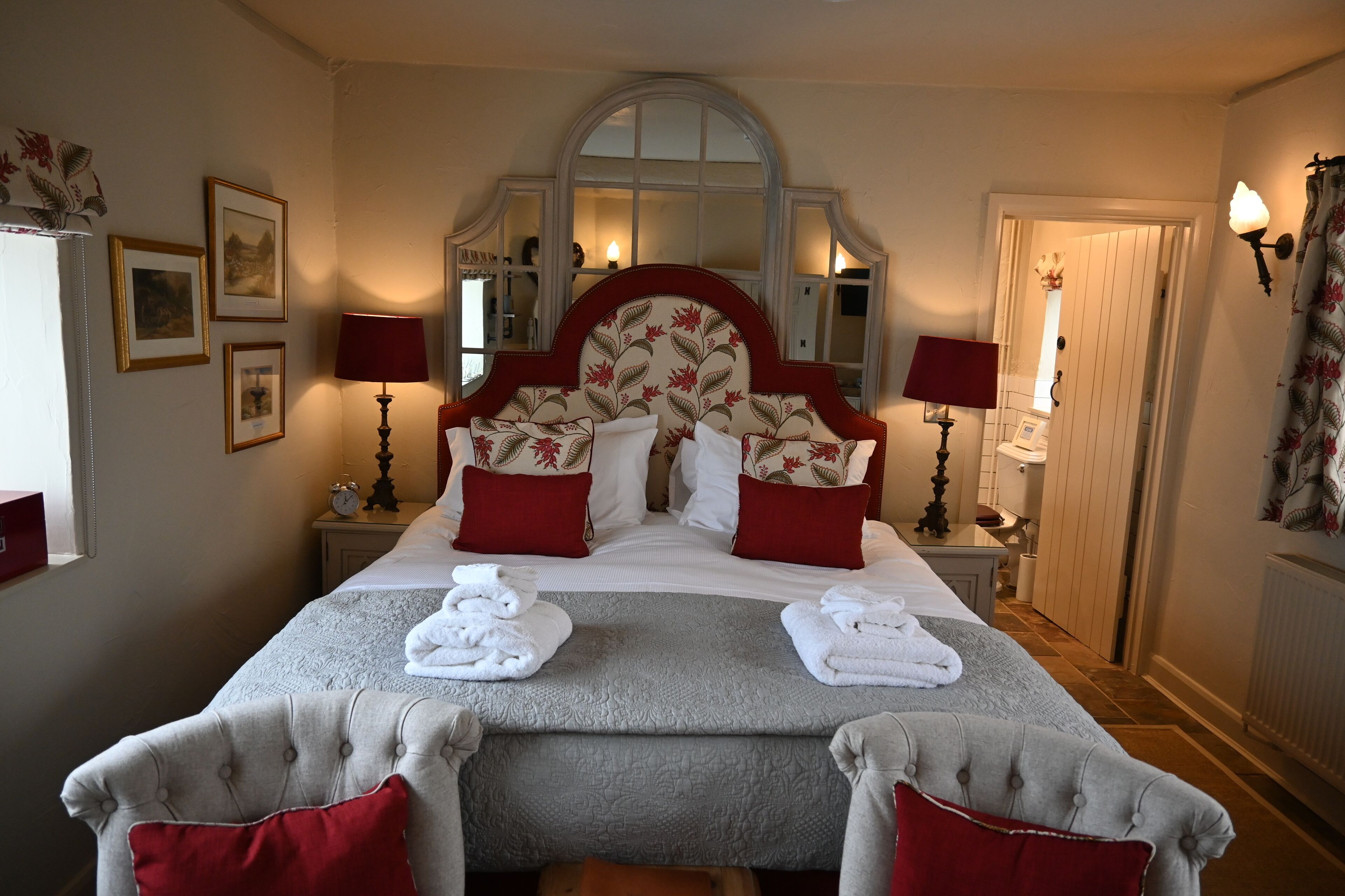 Claret Cottage | بديكورات فريدة لكل غرفة ومكواة/لوح كي وواي فاي مجانًا