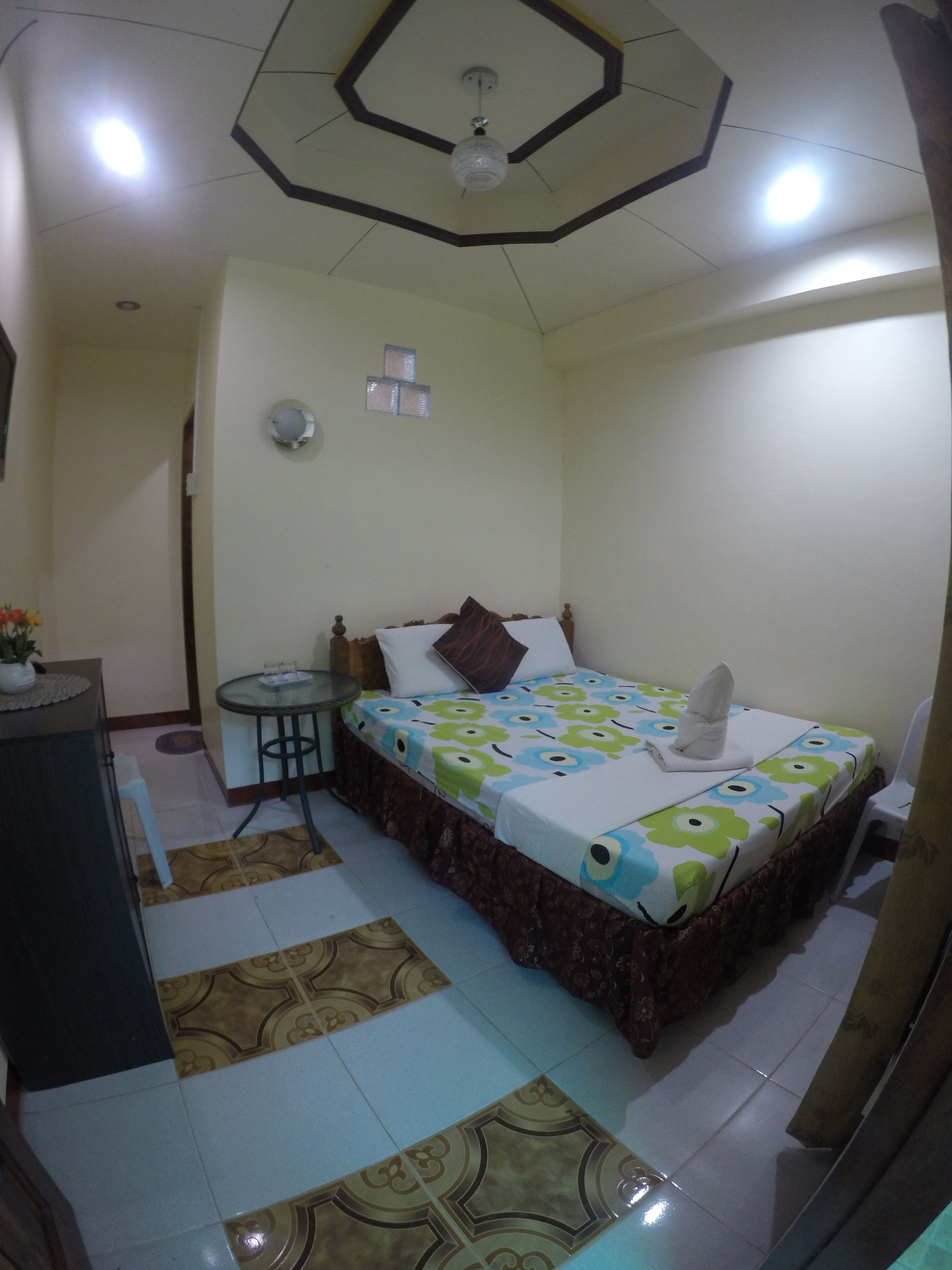 Foto - Lucky Garden Inn