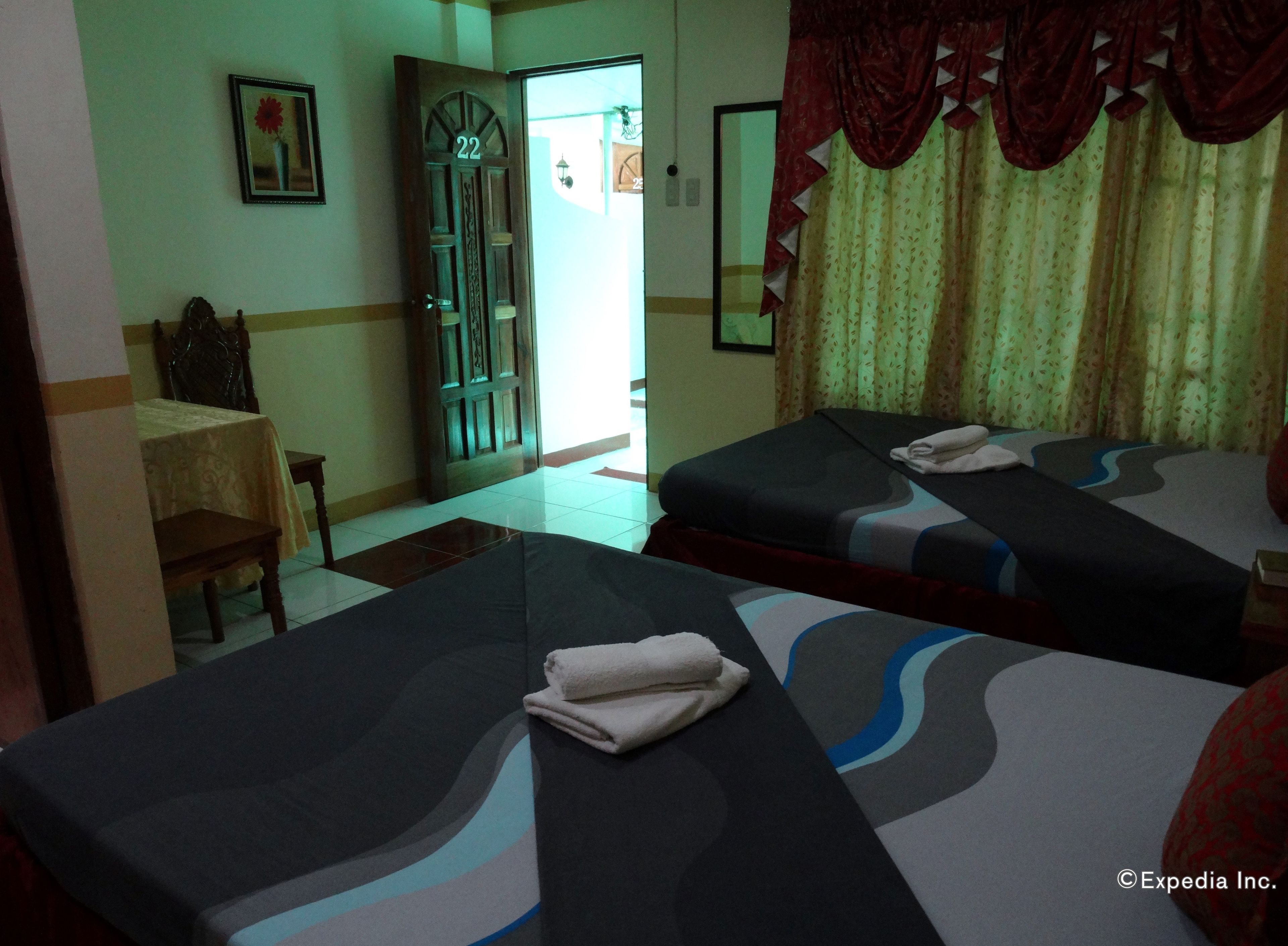 Photo - Lucky Garden Inn