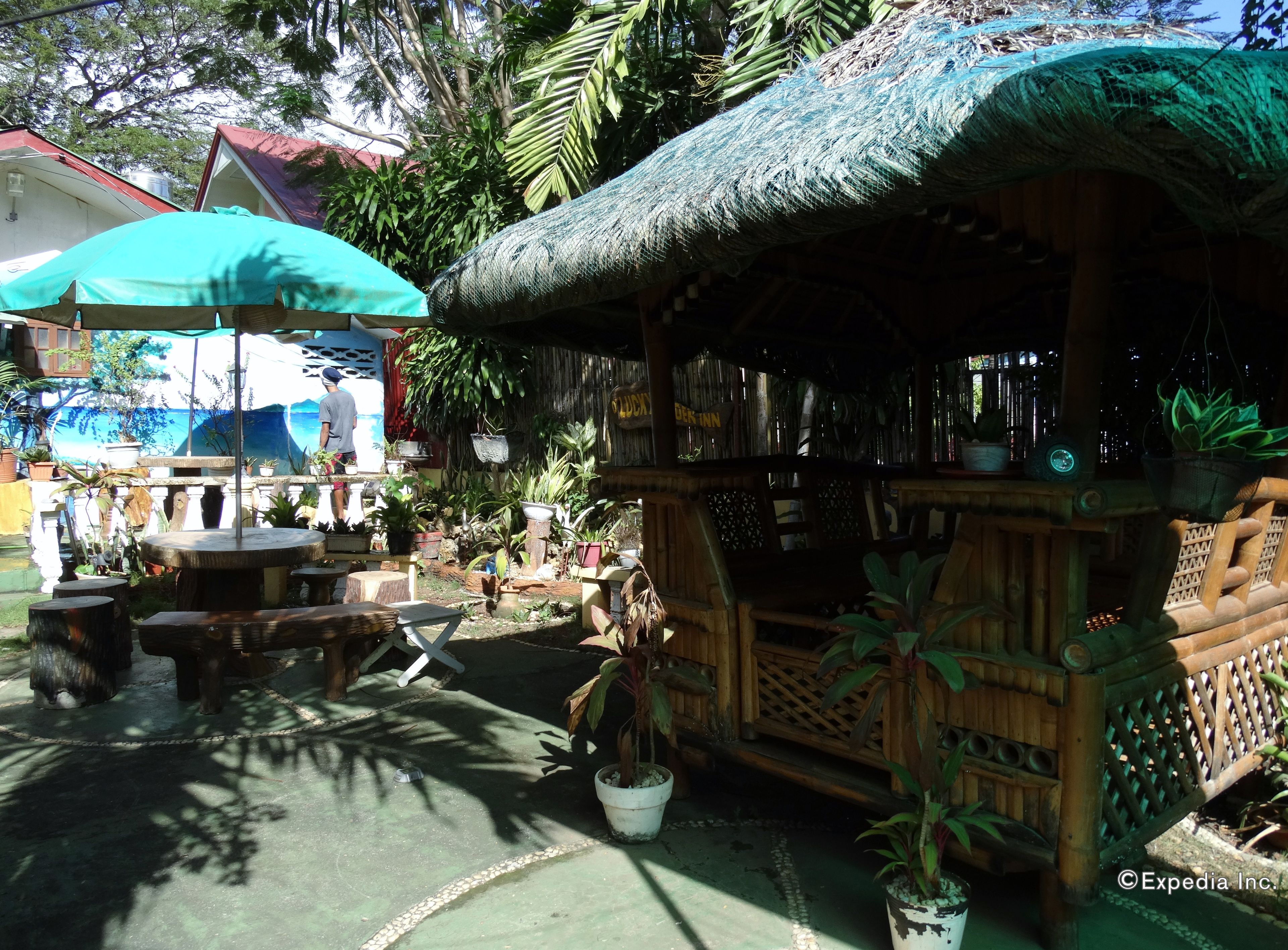 Foto - Lucky Garden Inn