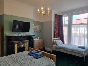 Suite, mit Bad ( Sleeps 3)
