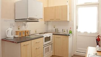 Suite, baño en la habitación (Sleeps 5) | Cocina compartida