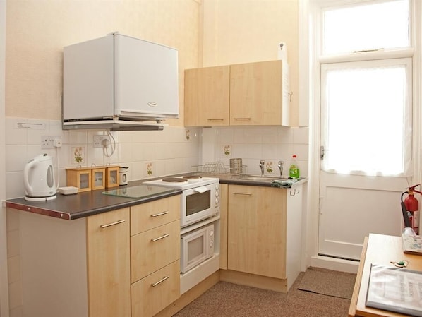 Suite, mit Bad (Sleeps 5) | Gemeinschaftsküche