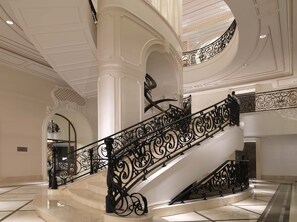 Lobby - Four Seasons Hotel Baku (Baku)
