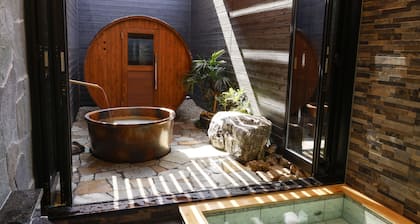 Hotel Garden Palace & Kansai Airport Spa