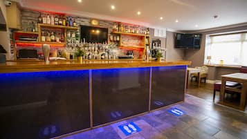 Bar (en la propiedad)