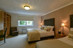 Suite Standard, salle de bains attenante