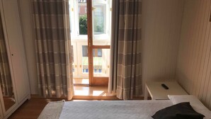 Unclassified image, 3 of 22, button - Plaza Pombo B&B (Santander)