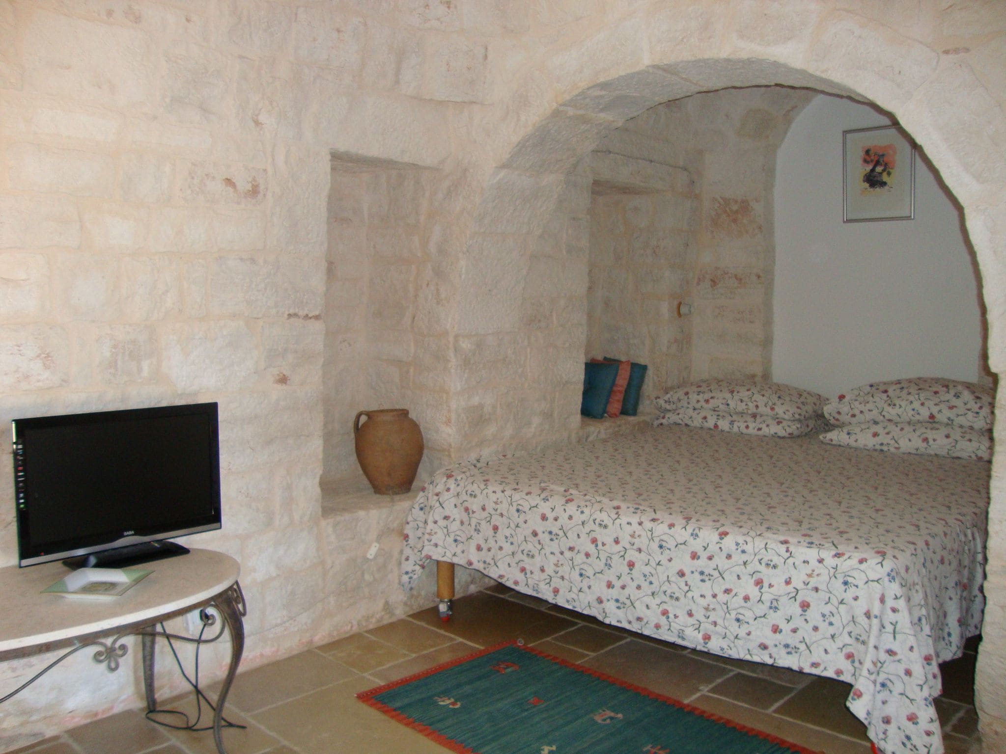 Doppia Design, 1 camera da letto, bagno privato (Trullo Alcova) | Biancheria da letto di alta qualità, copriletto in piuma