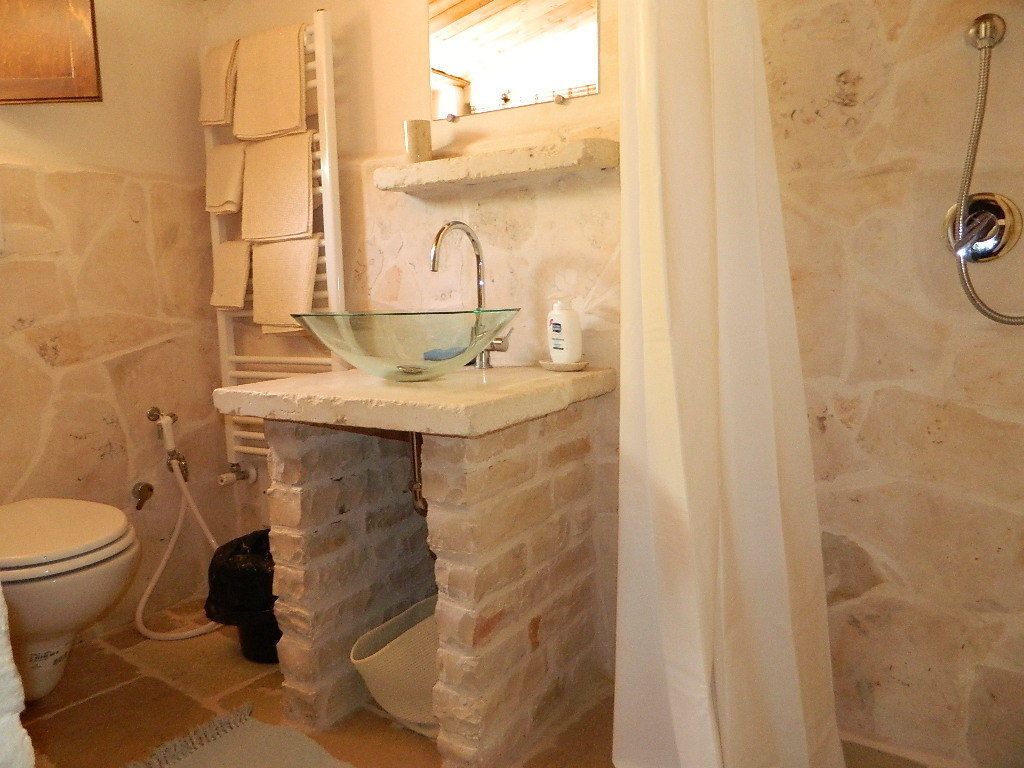 Family Apartment, Kitchen (Trullo) | Bathroom