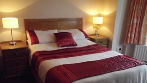 Family Triple Room, Ensuite - All Seasons Belfast (Belfast)