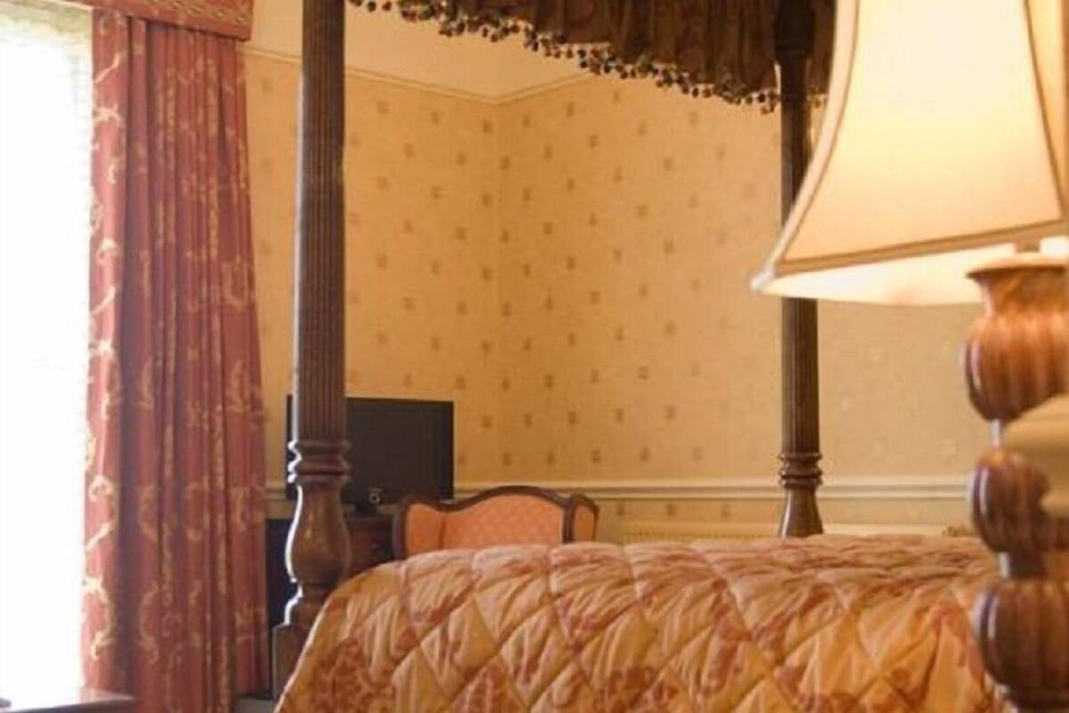 Double Room, Ensuite (Four Poster) | 1 bedroom