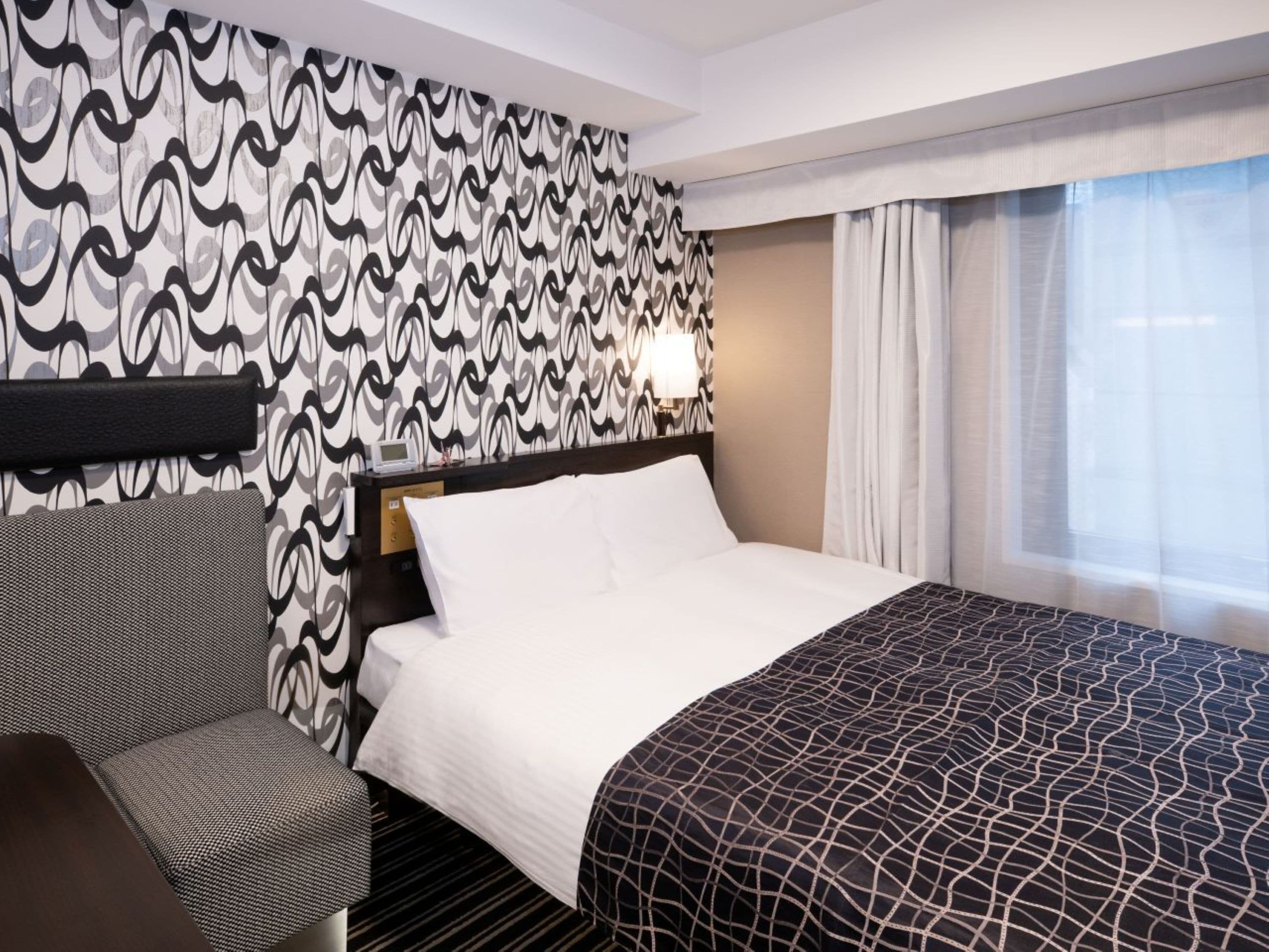 Deluxe Double Room, Non Smoking | Down comforters, desk, blackout drapes, iron/ironing board