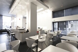 Dining - Arcadia Hotel (Tripoli)