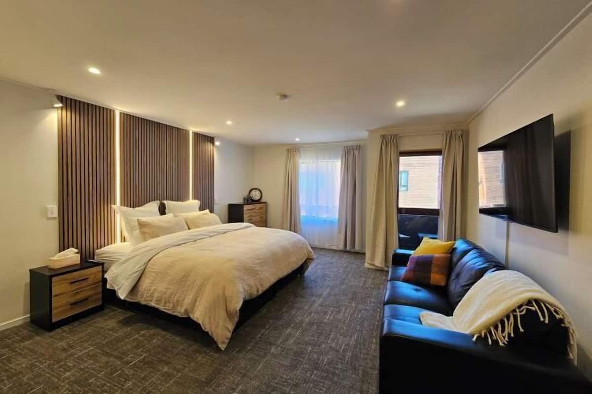 1 chambre, décoration personnalisée, ameublement personnalisé
