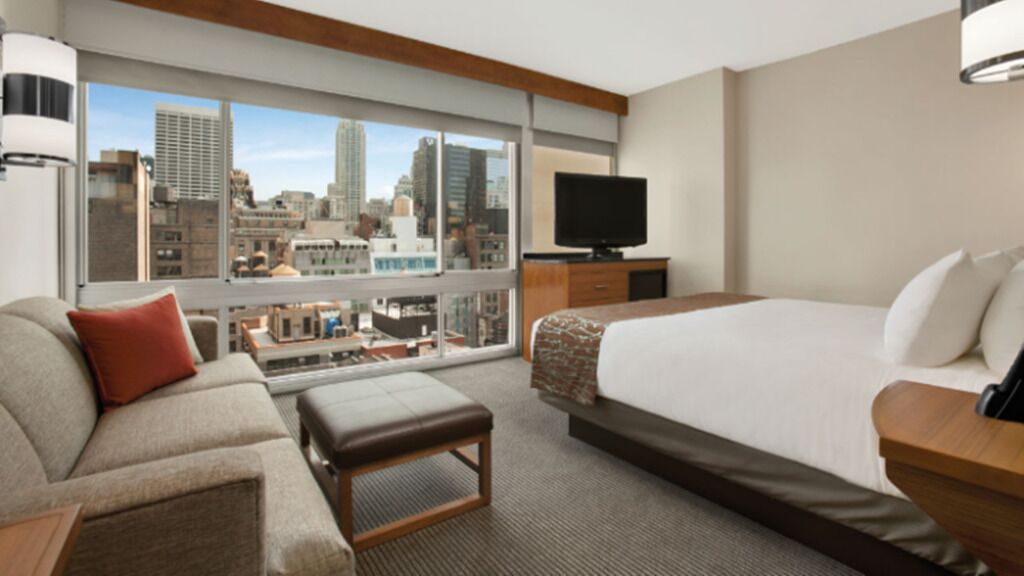Premium bedding, in-room safe, desk, laptop workspace