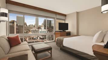 Premium bedding, in-room safe, desk, iron/ironing board