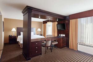 Desk, blackout drapes, iron/ironing board, free WiFi