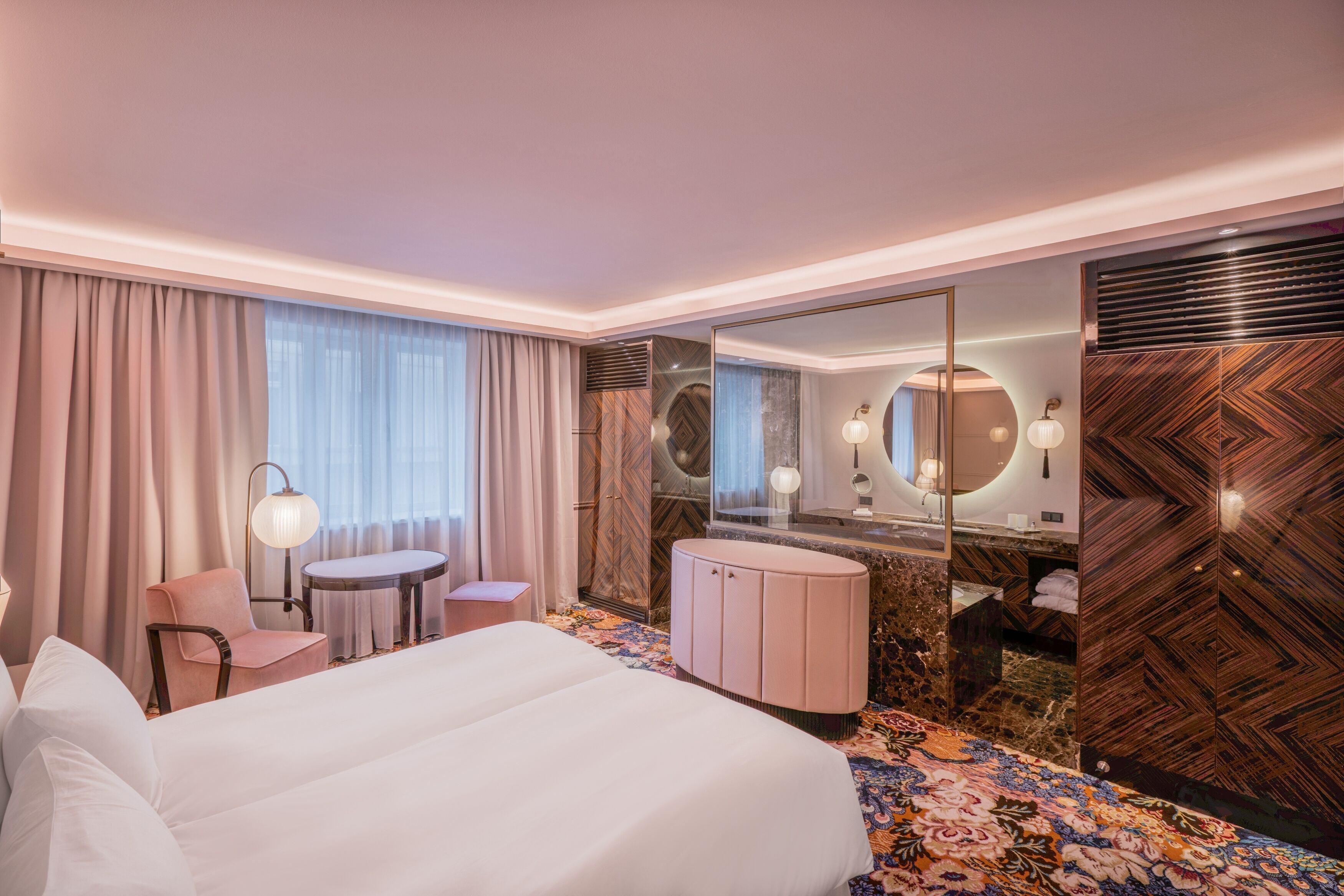 premium bedding, down duvets, pillow-top beds, in-room safe