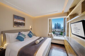 Business Suite | 1 bedroom, premium bedding, down duvets, minibar - Kempinski The One Suites Hotel Shanghai Downtown (Shanghai)