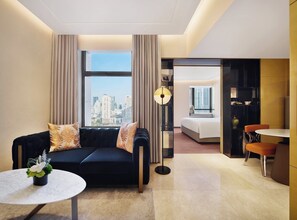 1 bedroom, premium bedding, down duvets, minibar - THE ONE Shanghai Downtown, Vignette Collection by IHG (Shanghai)