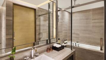 One Bedroom Suite | Bathroom