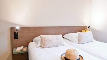 Habitació estàndard | Escriptori i espai de treball apte per a portàtils