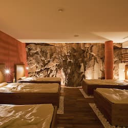 Espace de soins pour les couples, sauna, bain à remous, hammam, hammam