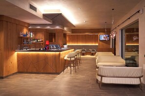 Bar (en la propiedad)