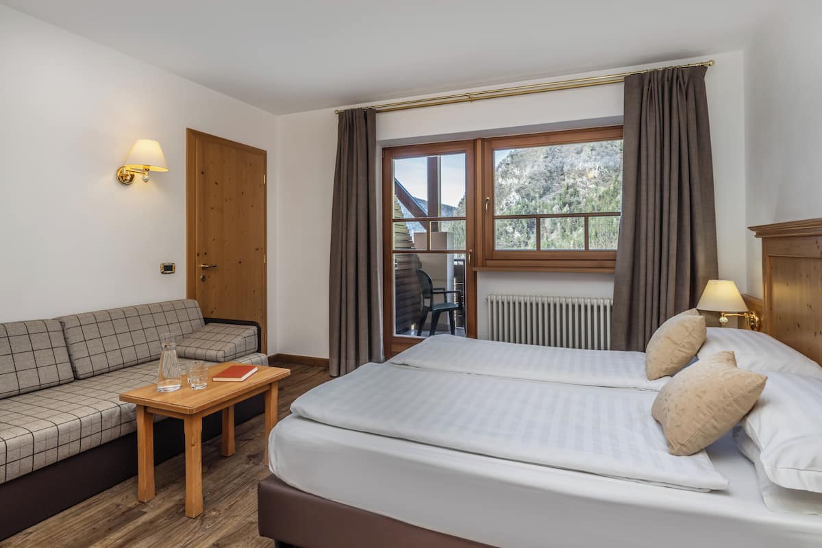 Couette en duvet, minibar, coffre-fort, bureau