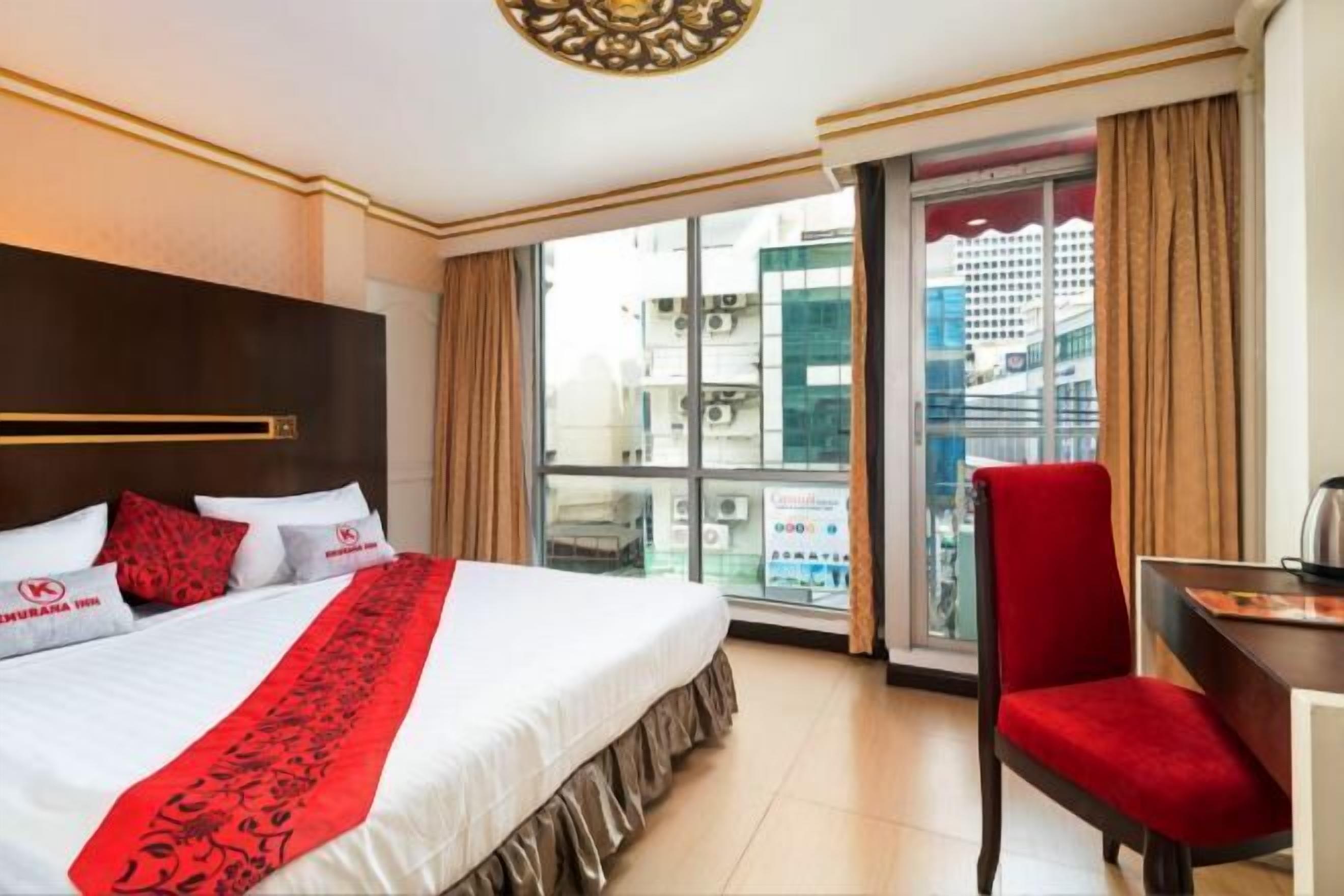 In-room safe, desk, soundproofing, free WiFi