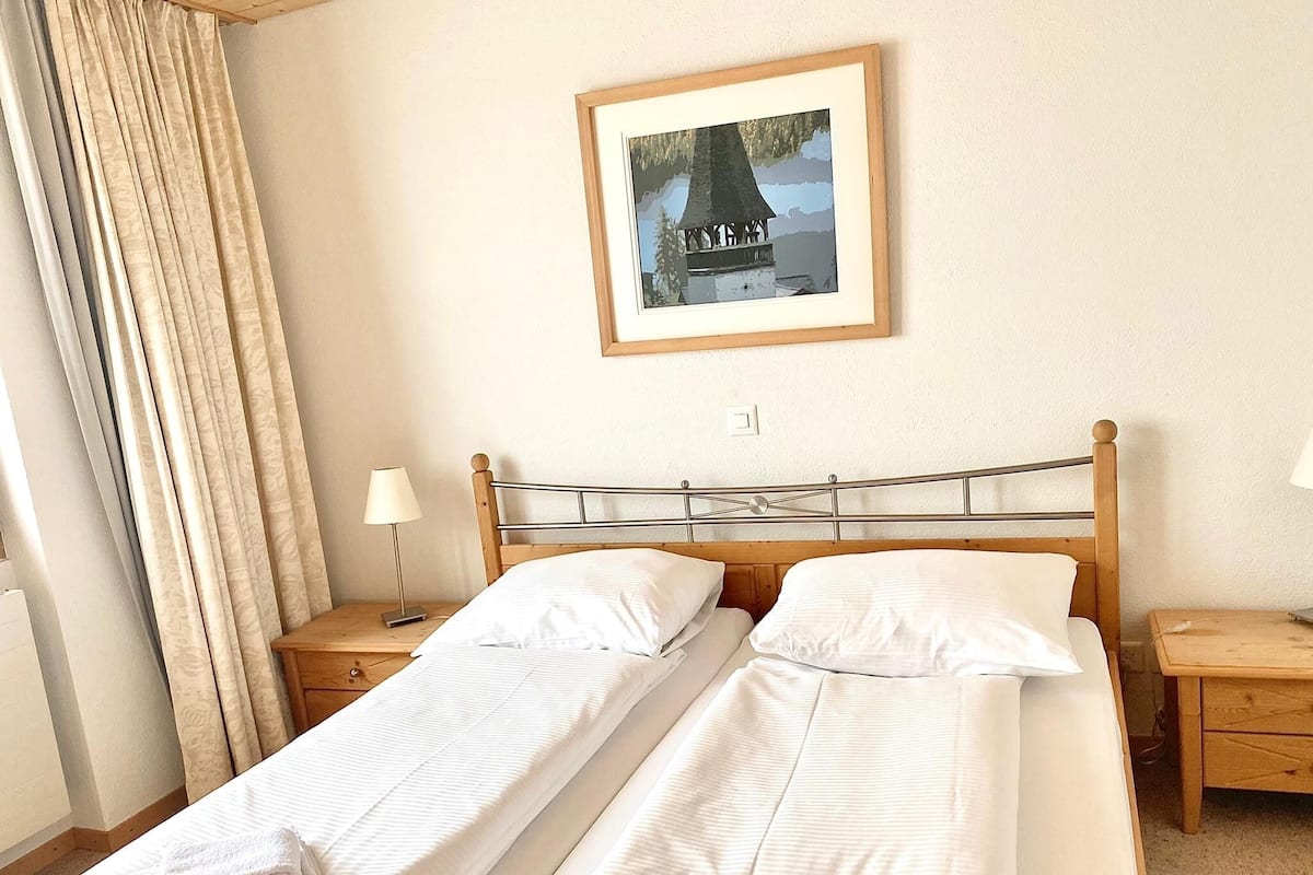Appartamento, 2 camere da letto, terrazzo | Tende oscuranti, ferro/asse da stiro, Wi-Fi gratuito, lenzuola