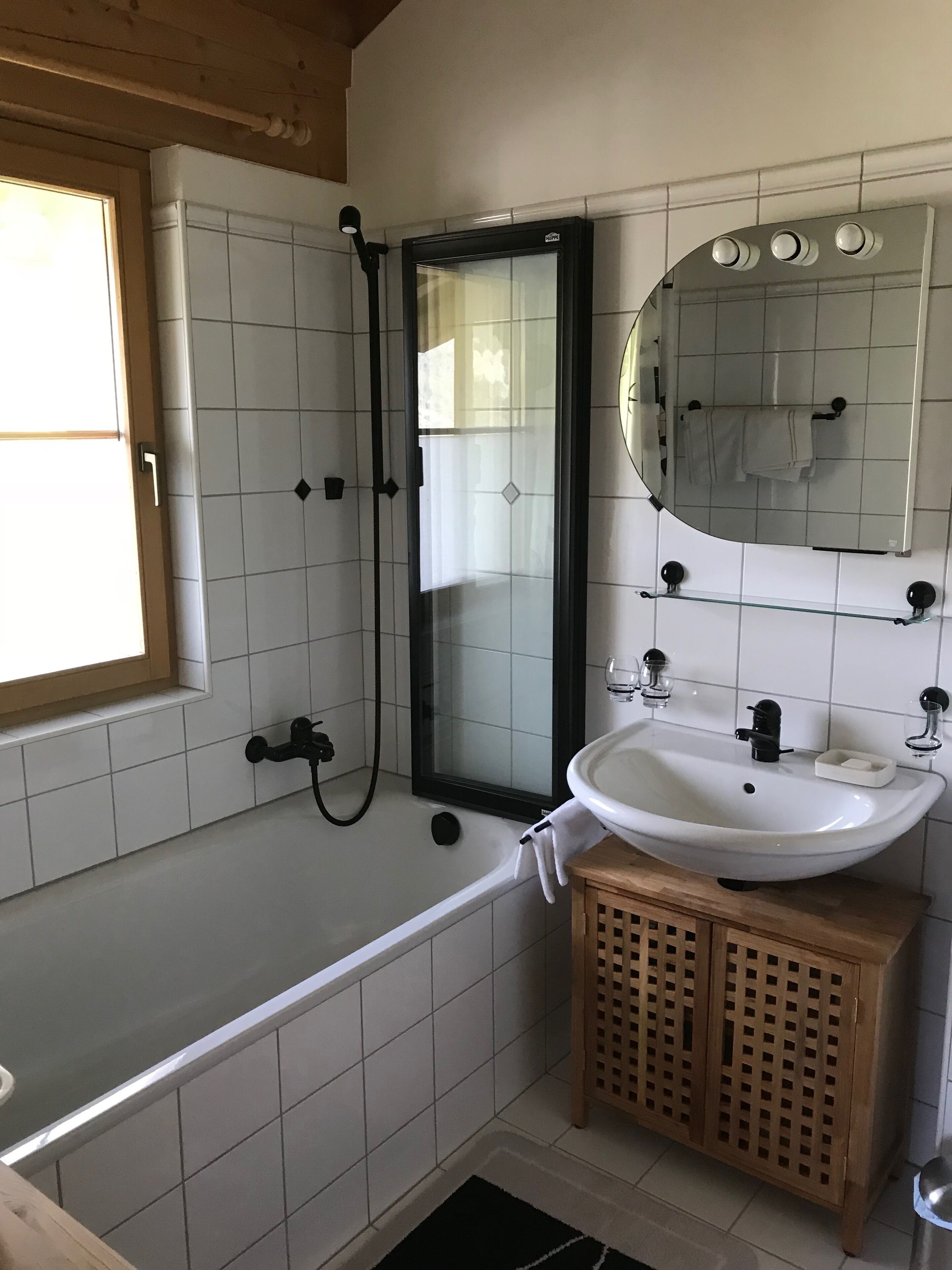 duplex | bathroom | towels